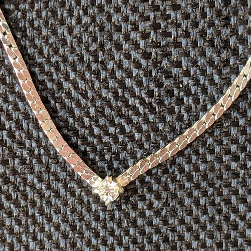 Silver Necklace with Diamond